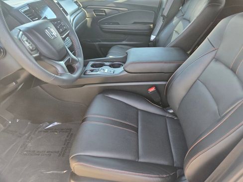 Used 2025 Honda Ridgeline TrailSport image 20