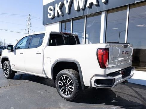 New 2026 GMC Sierra 1500 AT4 w/ Technology Package image 6