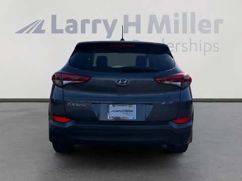 Used 2017 Hyundai Tucson SE image 4