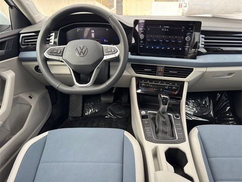 New 2026 Volkswagen Jetta SE image 26