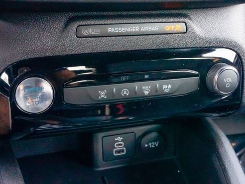 Used 2024 Ford Escape ST-Line w/ Tech Pack #1 image 29