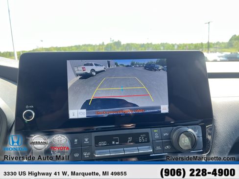 Used 2025 Toyota Grand Highlander AWD image 22