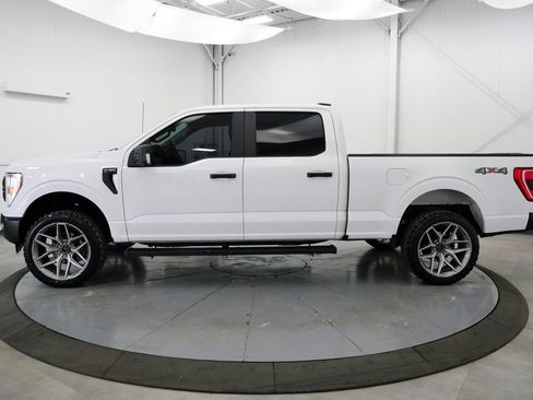 Used 2022 Ford F150 XL w/ Equipment Group 101A High AWD/4WD image 4