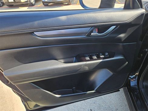 Used 2025 MAZDA CX-5 AWD 2.5 S w/ Preferred Package image 13