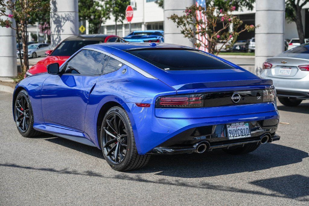 Used 2025 Nissan Z Performance w/ Floor Mat Package RWD image 6