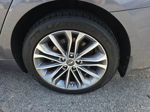 Used 2015 Hyundai Genesis 3.8 w/ Option Group 03 image 36