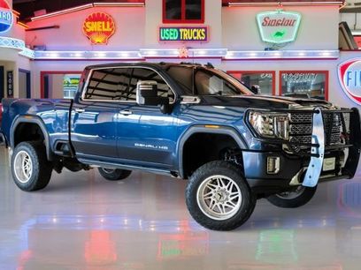 Used 2021 GMC Sierra 2500 Denali w/ Denali Ultimate Package