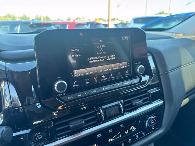 Used 2025 Nissan Pathfinder SV FWD image 20