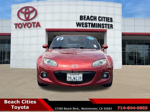 Used 2014 MAZDA MX-5 Miata Grand Touring w/ Premium Package RWD image 4