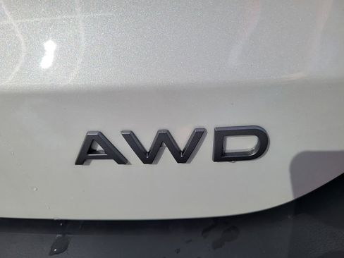 New 2026 Nissan Kicks SV w/ SV Premium Package image 6