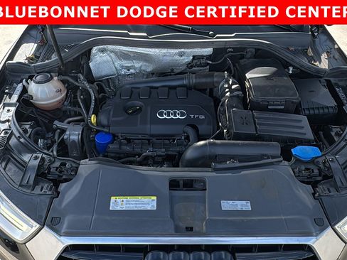 Used 2018 Audi Q3 2.0T Premium image 34