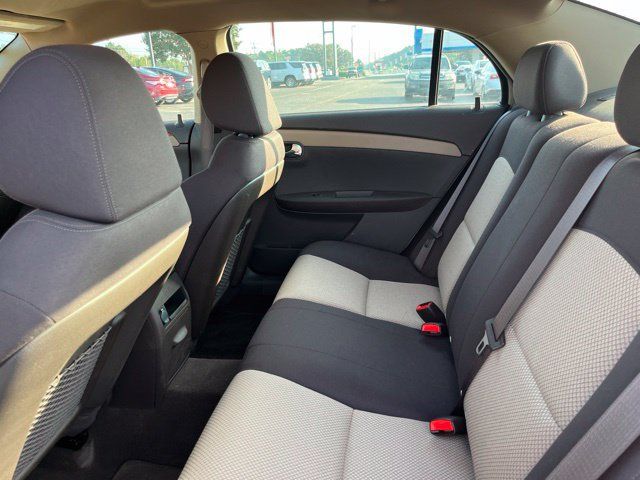Used 2010 Chevrolet Malibu LT w/ Power Convenience Package FWD image 11