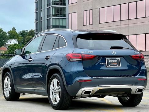 Used 2022 Mercedes-Benz GLA 250 4MATIC image 5