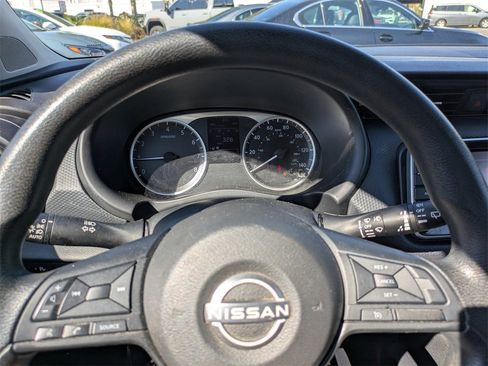 Used 2023 Nissan Kicks S image 29