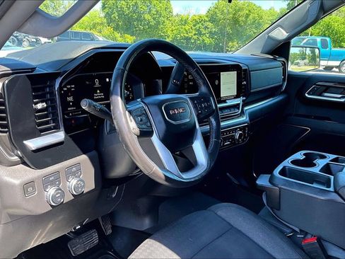 Used 2022 GMC Sierra 1500 Elevation AWD/4WD image 13