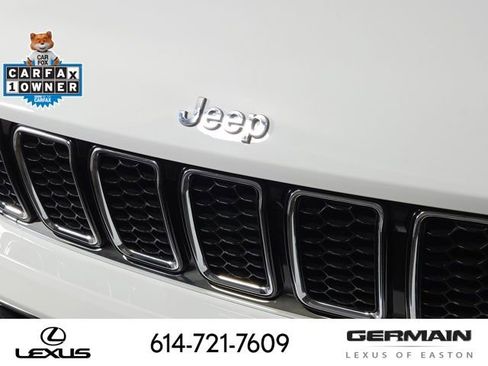 Used 2022 Jeep Grand Cherokee L Overland w/ Luxury Tech Group IV AWD/4WD image 15