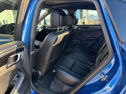 Used 2018 Porsche Macan image 7