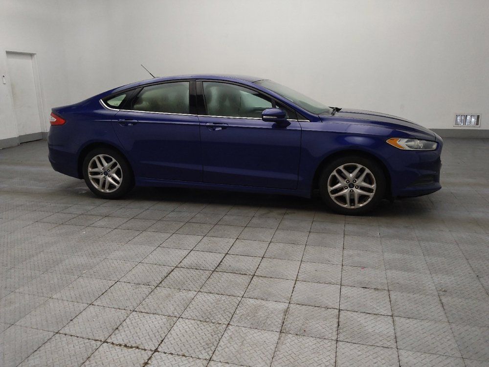 Used 2015 Ford Fusion SE FWD image 11