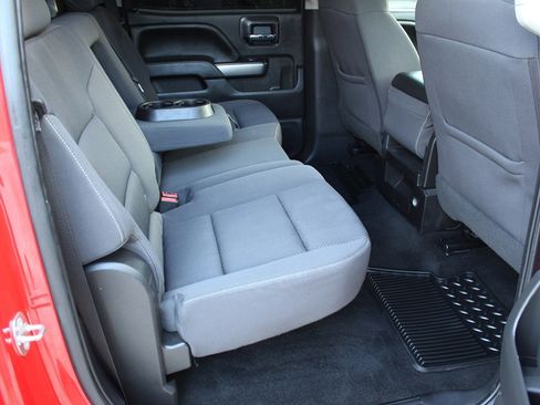 Used 2018 Chevrolet Silverado 1500 LT w/ Texas Edition image 22