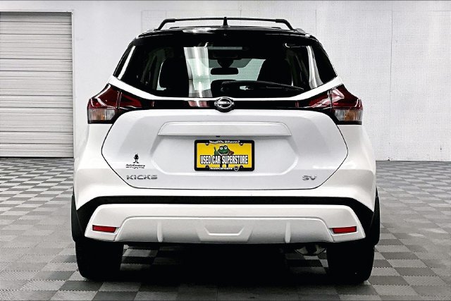 Used 2022 Nissan Kicks SV FWD image 5