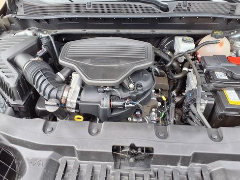 Used 2024 Chevrolet Blazer LT FWD image 37