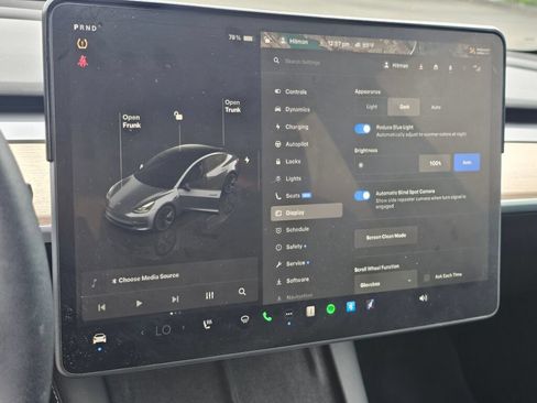 Used 2022 Tesla Model 3 Long Range AWD/4WD image 36