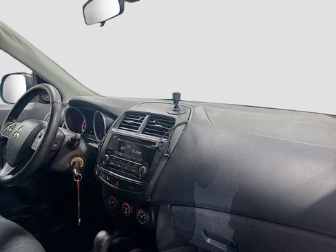 Used 2015 Mitsubishi Outlander Sport ES FWD image 19