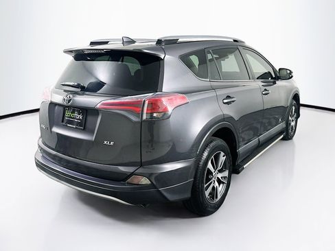 Used 2017 Toyota RAV4 XLE image 9