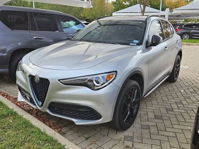 Used 2020 Alfa Romeo Stelvio w/ Nero Edizione