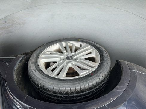 Used 2018 Audi Q5 2.0T Premium Plus w/ Premium Plus Package image 7