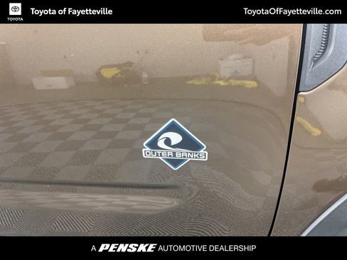 Used 2022 Ford Bronco Sport Outer Banks AWD/4WD image 4