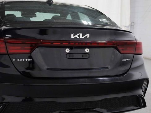 Used 2024 Kia Forte GT-Line w/ GT-Line Premium Package FWD image 8