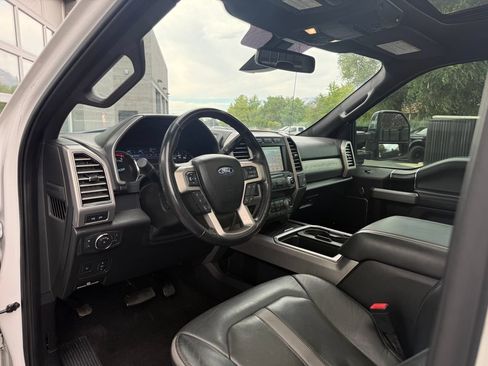 Used 2019 Ford F350 Platinum w/ Platinum Ultimate Package AWD/4WD image 23