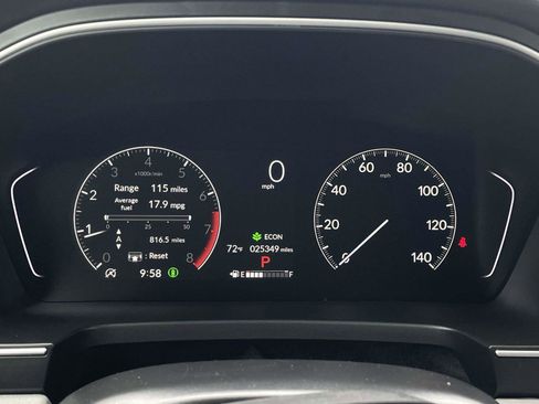 Used 2025 Honda Pilot Touring image 25