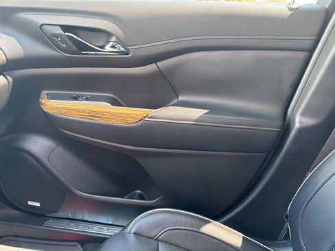 Used 2019 GMC Acadia Denali w/ Technology Package image 23