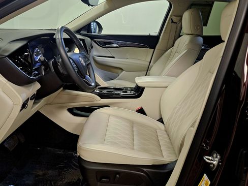 Used 2023 Buick Envision Avenir AWD/4WD image 9
