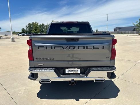 Used 2021 Chevrolet Silverado 1500 LT AWD/4WD image 36
