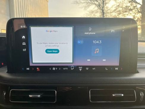 Used 2025 Lincoln Aviator AWD image 21