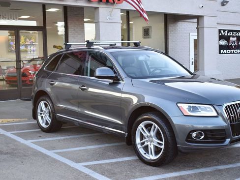 Used 2017 Audi Q5 2.0T Premium Plus w/ Technology Package image 9