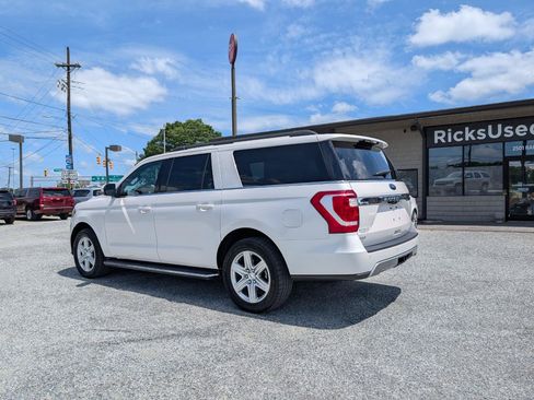Used 2019 Ford Expedition Max XLT w/ Equipment Group 202A RWD image 9