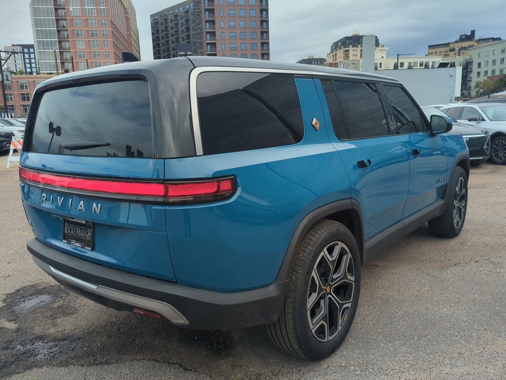 Used 2025 Rivian R1S Adventure Dual AWD/4WD image 7