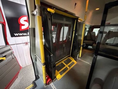 Used 2012 Ford E-350 and Econoline 350 Extended Super Duty w/ PWR Group RWD image 8