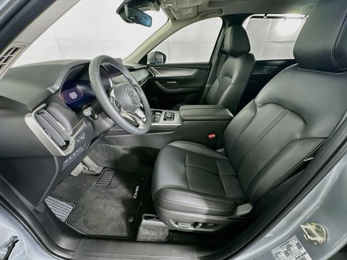 Used 2024 MAZDA CX-90 Plug-In Hybrid w/ Premium Pkg AWD/4WD image 13