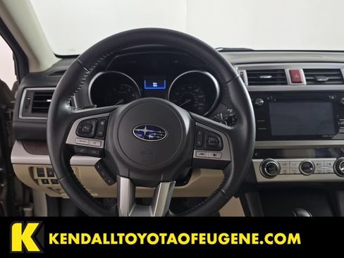 Used 2017 Subaru Outback 2.5i Limited AWD/4WD image 13