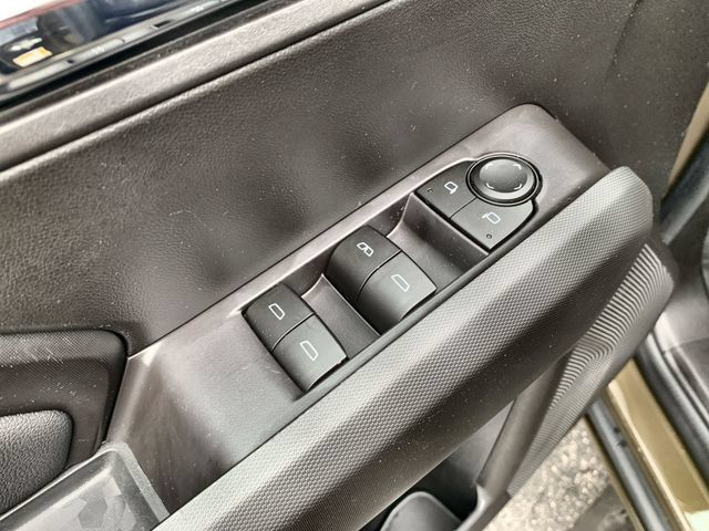 Certified 2023 Chevrolet Colorado LT w/ LT Convenience Package III AWD/4WD image 23