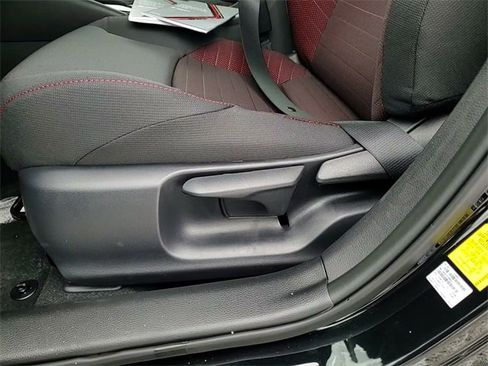 Used 2026 Toyota Corolla SE image 13