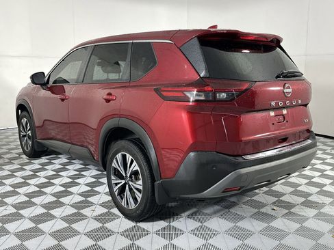 Used 2023 Nissan Rogue SV FWD image 6