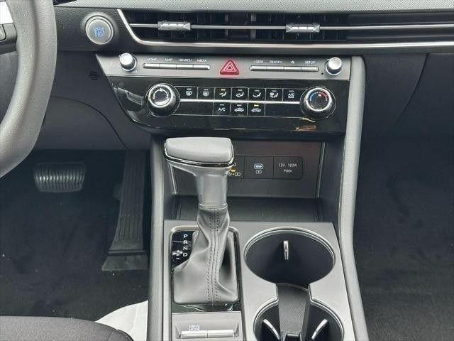 Certified 2026 Hyundai Sonata SE FWD image 8
