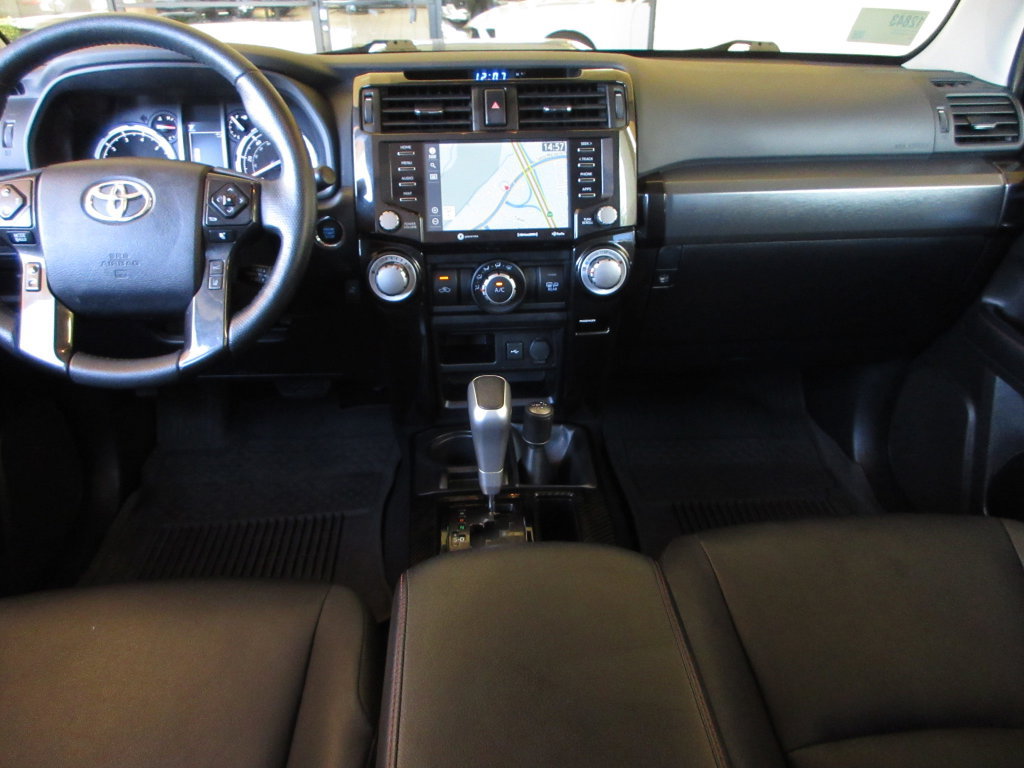 Used 2024 Toyota 4Runner TRD Off-Road Premium w/ Moonroof Package AWD/4WD image 23
