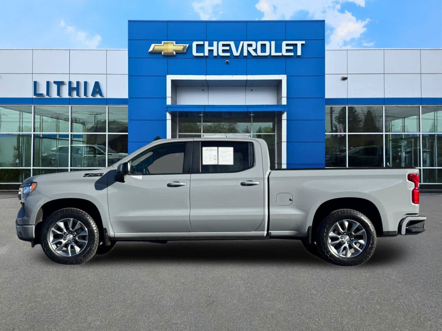 Used 2024 Chevrolet Silverado 1500 RST w/ RST All Star Premium Package AWD/4WD image 5